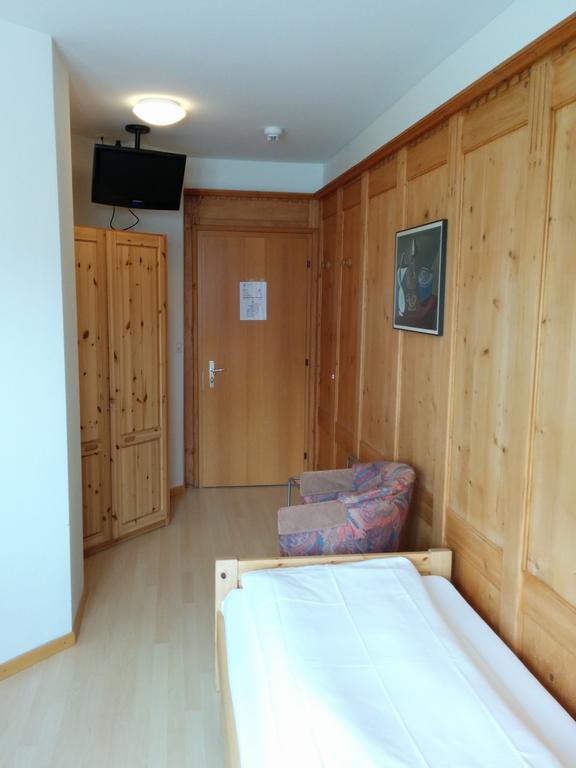 ホテル テルミナス サメーダン 部屋 写真